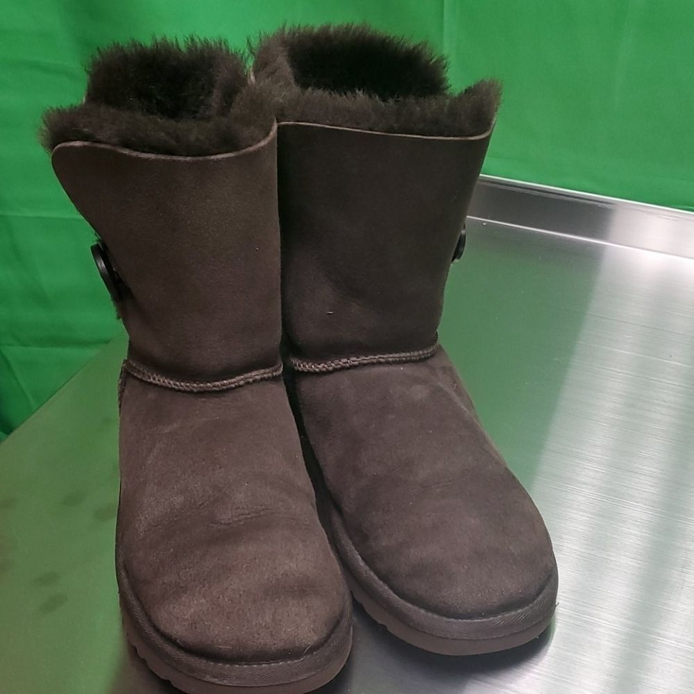 Ugg Bailey Button Boots - Picture 3 of 5